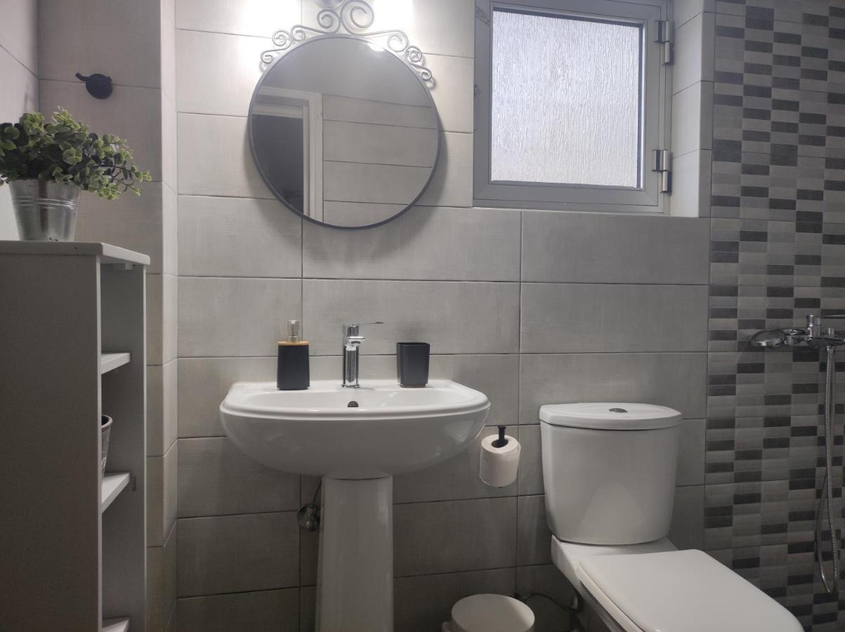 Cozy And Friendly Flat In Nafplio Apartment Luaran gambar